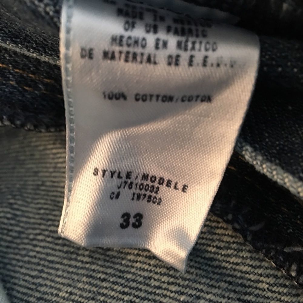 GUESS DISTRESSED DENIM  - Picture 7 of 7